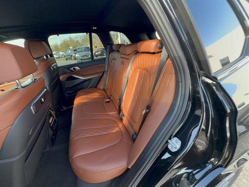 New 2026 BMW X5 M60i image 21