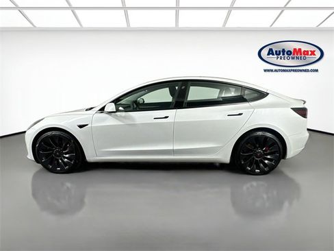 Used 2023 Tesla Model 3 Performance image 9