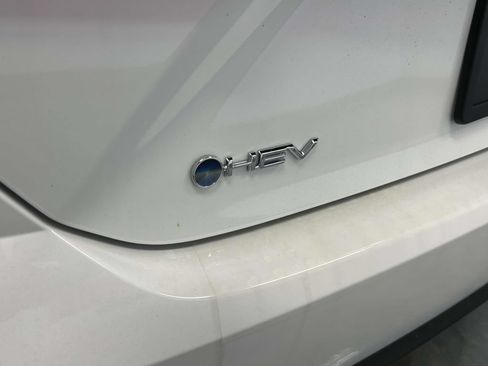 Used 2026 Toyota Camry SE w/ Convenience Package FWD image 10