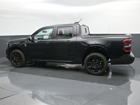 New 2025 Ford Maverick Lariat w/ Black Appearance Package image 3