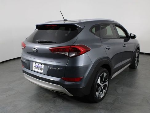 Used 2017 Hyundai Tucson Sport image 15