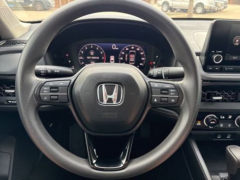 Used 2024 Honda Accord EX image 5