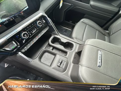 New 2026 GMC Sierra 2500 Denali w/ Denali Reserve Package image 24