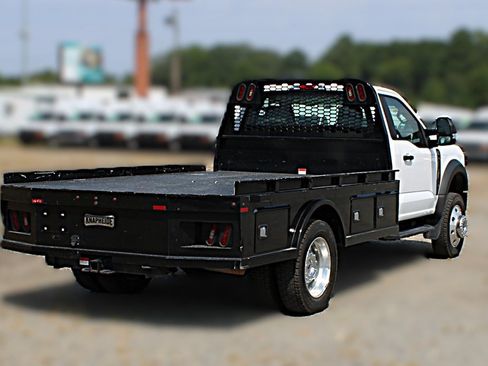 Used 2023 Ford F550 4x4 Regular Cab Super Duty image 5