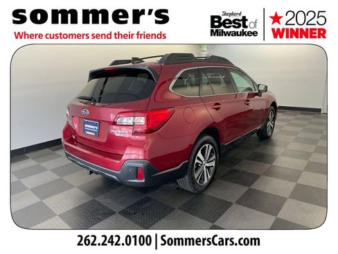 Used 2019 Subaru Outback 3.6R Limited AWD/4WD image 5