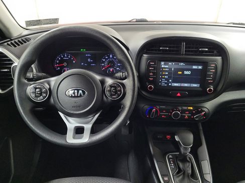 Used 2020 Kia Soul LX image 22