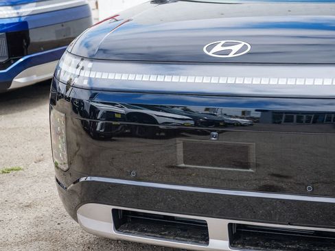 New 2026 Hyundai Ioniq 9 SEL image 9