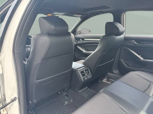 Used 2021 Honda Accord Sport image 19