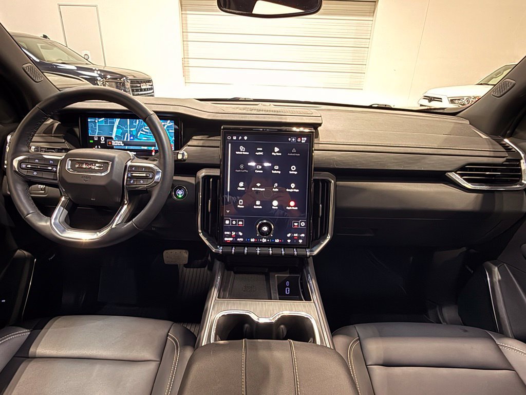 Used 2025 GMC Acadia Elevation w/ Elevation Premium Package FWD image 28