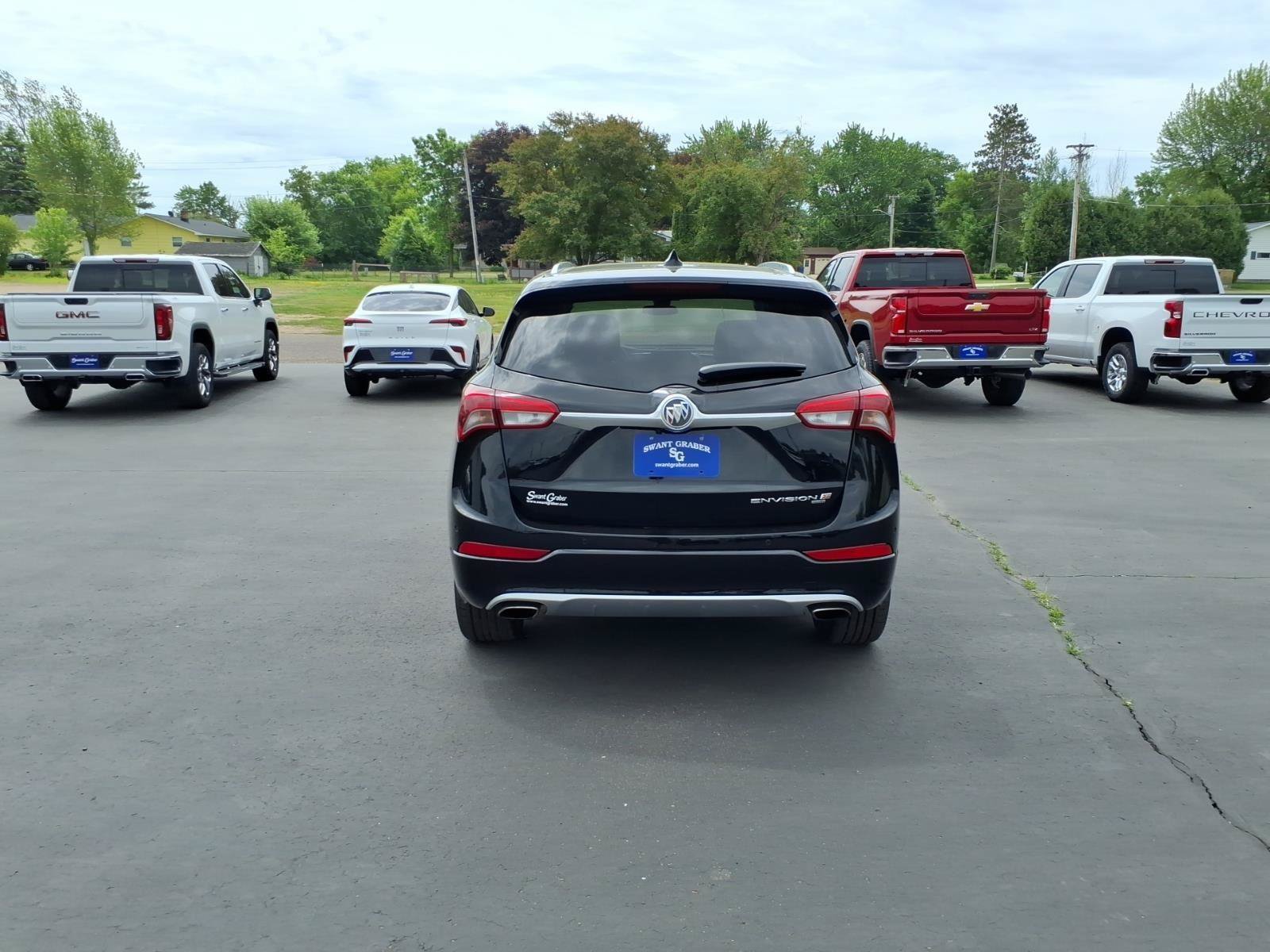 Used 2020 Buick Envision Premium w/ Driver Confidence Package AWD/4WD image 5