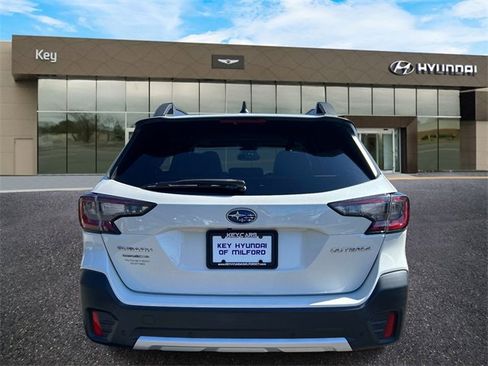 Used 2020 Subaru Outback Limited image 6