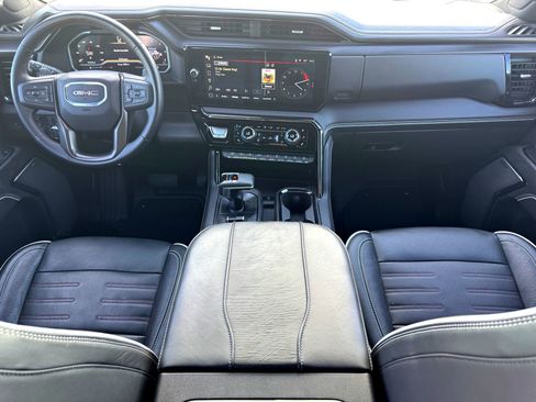 Used 2023 GMC Sierra 1500 AT4X image 25