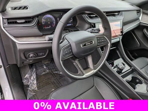 New 2026 Jeep Grand Cherokee Limited image 10