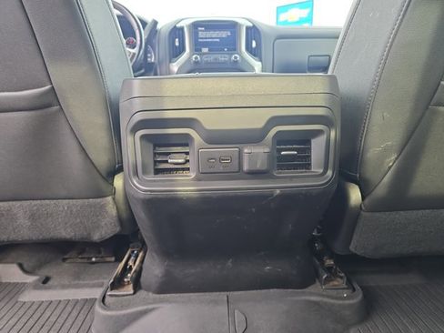 Used 2021 Chevrolet Silverado 1500 LT Trail Boss w/ Convenience Package II image 28