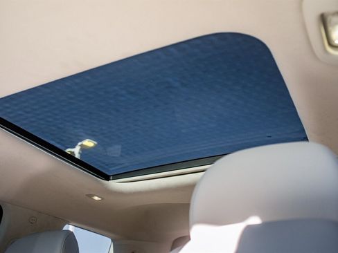 Used 2024 Hyundai Santa Fe Calligraphy image 32