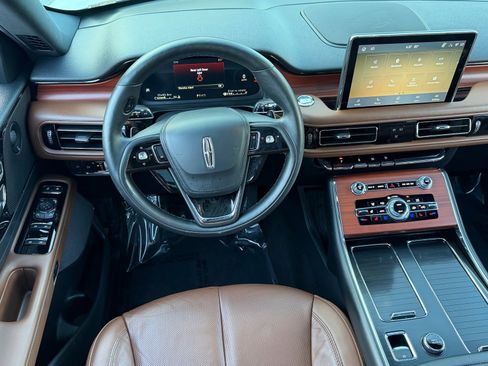 Used 2022 Lincoln Aviator Reserve w/ Elements Package Plus RWD image 14