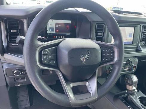 Used 2022 Ford Bronco 4-Door w/ Sasquatch Package AWD/4WD image 16