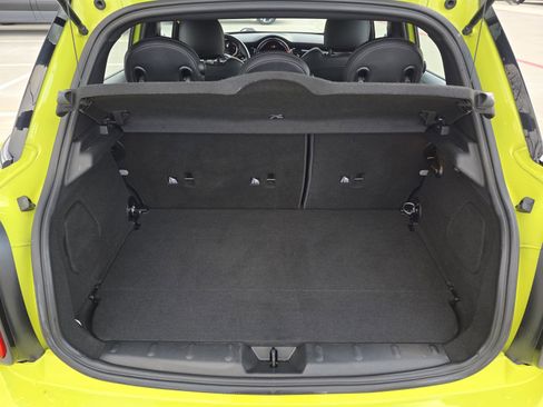 Used 2023 MINI Cooper S w/ Premium Package image 16