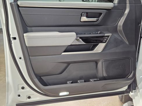 New 2026 Toyota Tundra Limited AWD/4WD image 11
