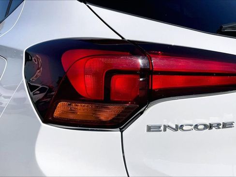 Used 2023 Buick Encore GX Preferred w/ Cold Weather Comfort Package image 20