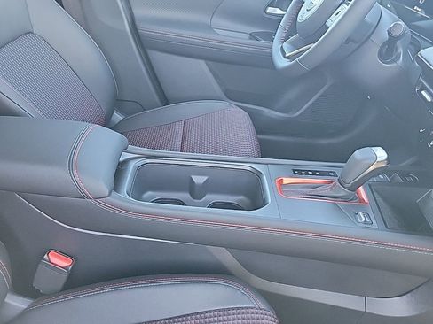 New 2026 Nissan Kicks SR w/ Cold Weather Package image 42