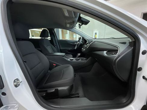 Used 2023 Chevrolet Malibu LS w/ Driver Confidence Package FWD image 27