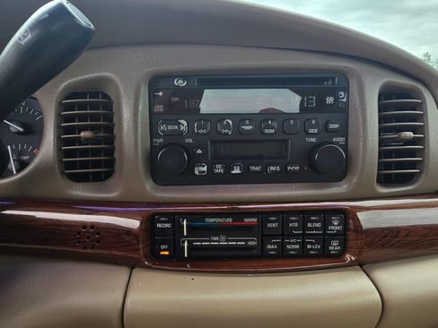 Used 2004 Buick Le Sabre Custom FWD image 17
