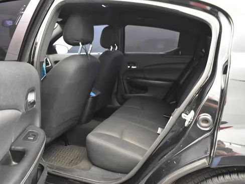 Used 2013 Dodge Avenger SXT image 15