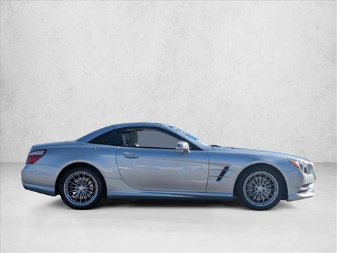 Used 2013 Mercedes-Benz SL 550 image 5