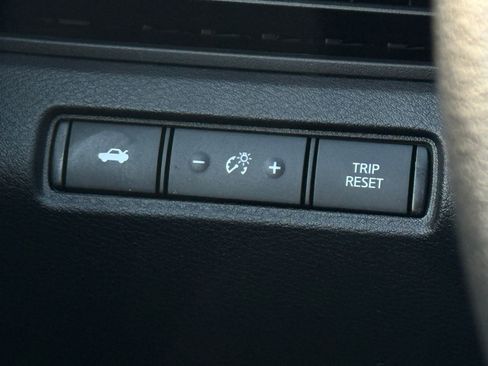 Used 2023 Nissan Altima 2.5 SV image 29