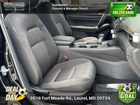 Used 2025 Nissan Altima 2.5 SV FWD image 20