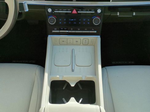 Certified 2025 Hyundai Santa Fe Calligraphy image 18