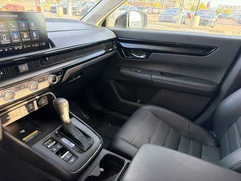 Used 2025 Honda CR-V EX-L image 24