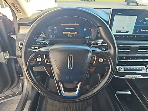 Used 2023 Lincoln Corsair AWD w/ Equipment Group 101A image 13