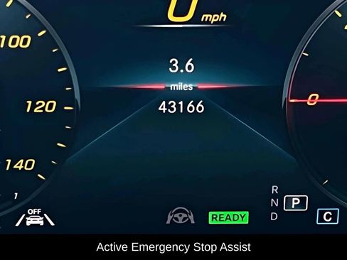 Used 2023 Mercedes-Benz EQB 350 4MATIC SUV image 21