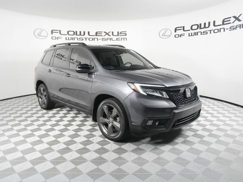 Used 2021 Honda Passport Touring image 3