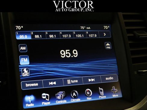 Used 2012 Chrysler 300 Limited RWD image 26
