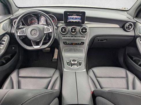Used 2019 Mercedes-Benz GLC 300 image 14