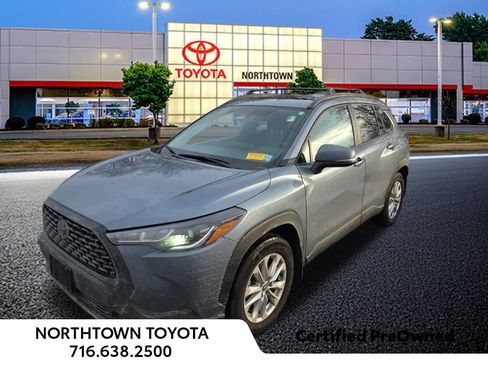 Used 2023 Toyota Corolla Cross LE image 14