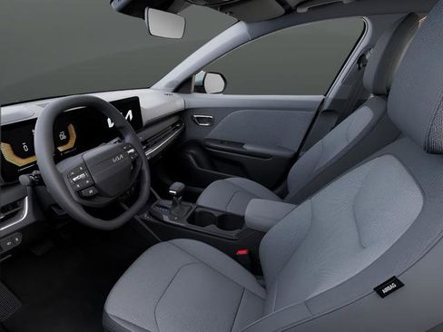 New 2026 Kia K4 LXS image 17