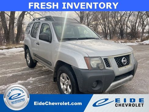 Used 2012 Nissan Xterra S image 1