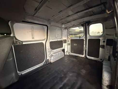 Used 2015 Nissan NV200 S w/ Back Door Glass Package FWD image 14