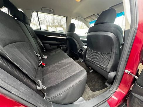 Used 2013 Subaru Outback 2.5i Premium w/ All-Weather Pkg AWD/4WD image 12