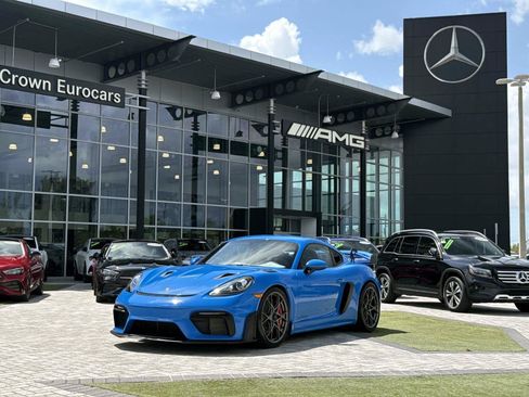 Used 2025 Porsche 718 Cayman GT4 RS w/ Chrono Package RWD image 1