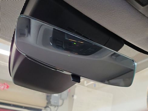 Certified 2024 Toyota Corolla Cross LE w/ Moonroof Package image 29