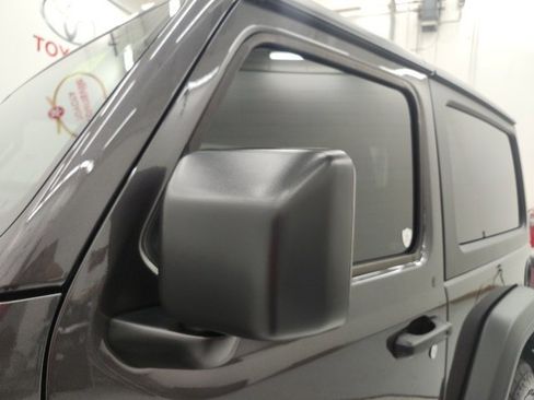 Used 2025 Jeep Wrangler Sport image 16