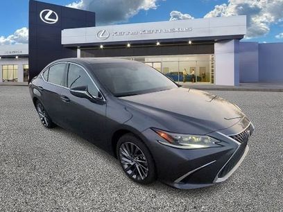 Certified 2025 Lexus ES 300h Ultra Luxury w/ Accessory Package (Z1)