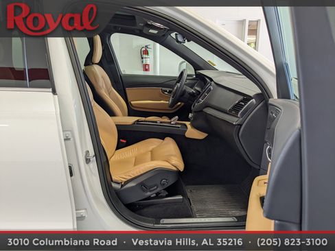 Certified 2023 Volvo XC90 B6 Ultimate image 7