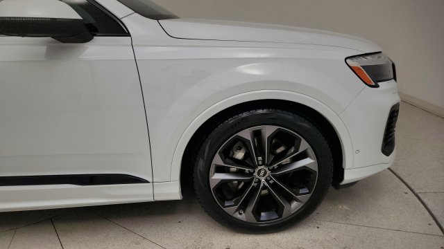 Used 2026 Audi Q7 3.0T Premium Plus w/ Premium Plus Package AWD/4WD image 21