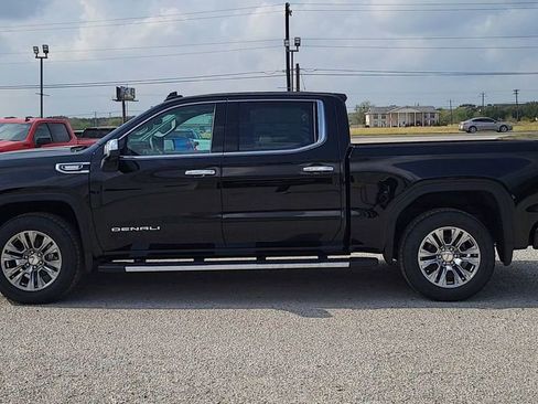 New 2026 GMC Sierra 1500 Denali w/ Technology Package image 5